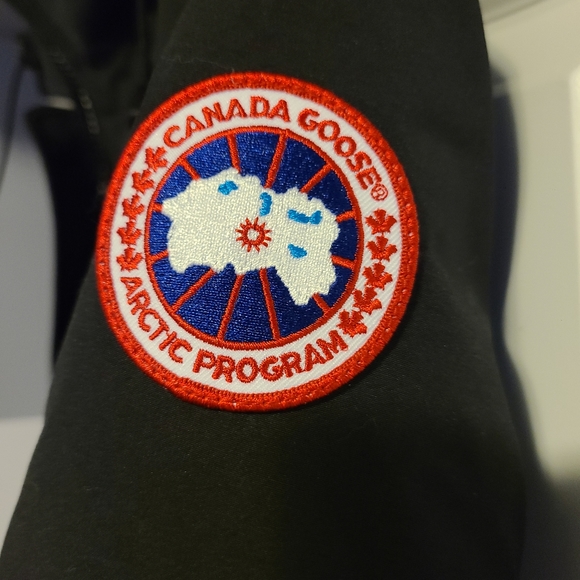 Canada Goose Womens Trillium Parka Size XS - Picture 16 of 16